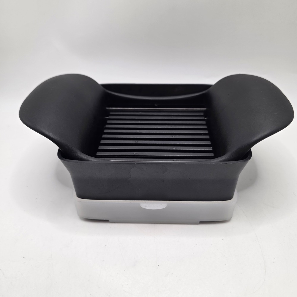 Pampered Chef Simple Slicer Black White Manual Vegetable Fruit Multi Blade Tool